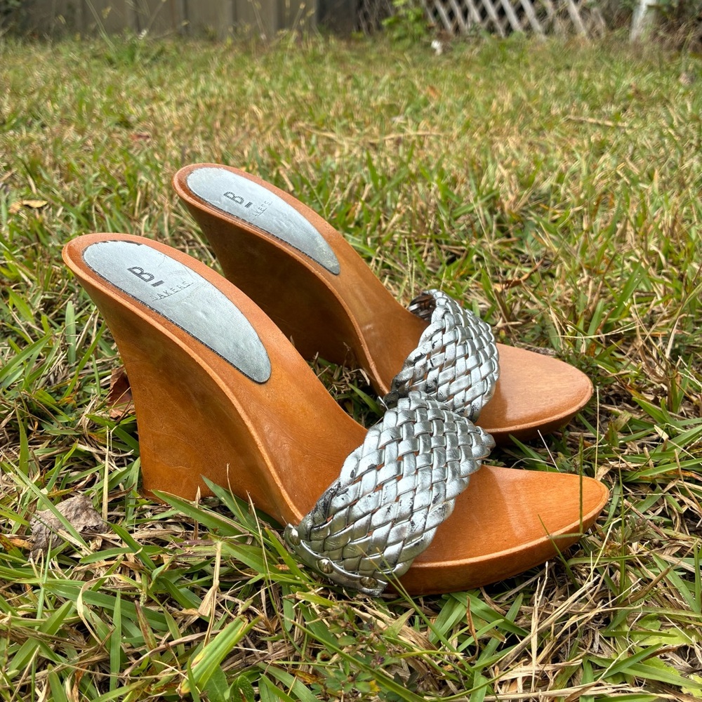 Y2K Bakers Silver Wooden Wedge Braided Strap Heels Size 8